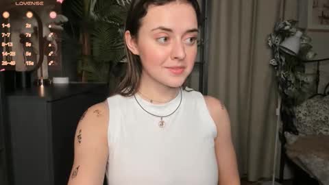 Samantha online show from 12/15/25, 03:16