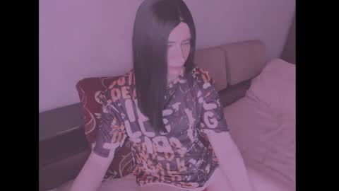 Snapshot of laura_night_byte chatting on 04/28/26, 06:07 laura_night_byte online show from 04/28/26, 06:07