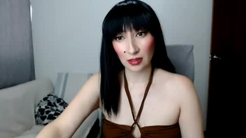 Laura online show from 05/27/26, 09:45