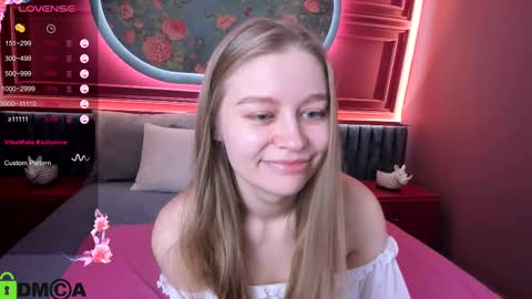 Laura online show from 03/06/25, 05:43