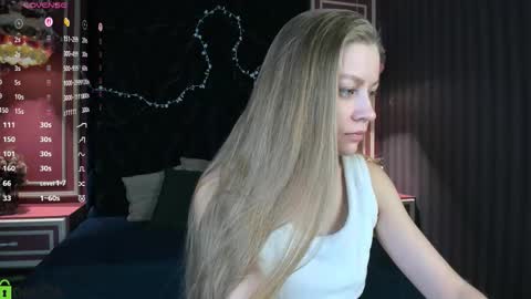 Laura online show from 02/08/26, 09:13