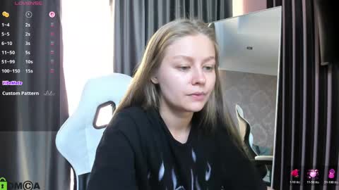 Laura online show from 05/28/26, 02:36