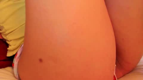 LAURA SOE online show from 11/08/25, 03:01