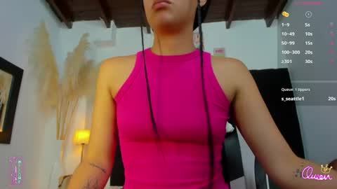 LAURA SOE online show from 06/14/26, 01:58