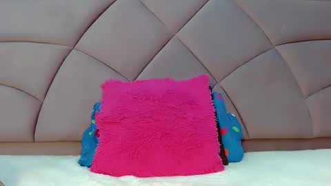 Laura online show from 01/29/25, 11:09