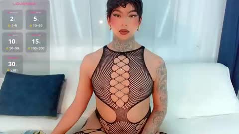 Snapshot of laura_sweet7 chatting on 06/21/26, 06:16 Laura online show from 06/21/26, 06:16
