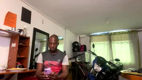 laura online show from 04/27/26, 03:21