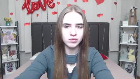Snapshot of laurahlot chatting on 03/28/26, 06:51 LauraHlot online show from 03/28/26, 06:51
