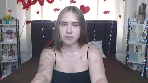LauraHlot online show from 07/06/26, 03:03