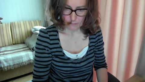 Lauraoven1 online show from 05/10/26, 08:08