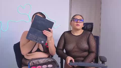 Snapshot of laurasex_21 chatting on 07/02/26, 07:31 Laura online show from 07/02/26, 07:31