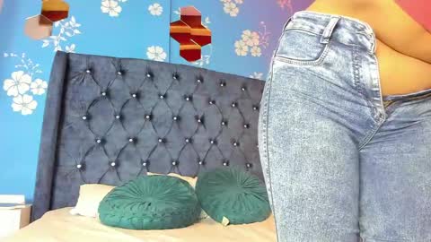 Laura online show from 06/03/26, 11:02