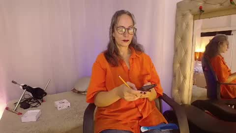 Snapshot of laurasofia45 chatting on 05/07/26, 02:17 Laura Sofia online show from 05/07/26, 02:17
