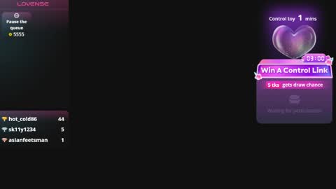 Snapshot of laurasofia45 chatting on 05/16/26, 11:20 Laura Sofia online show from 05/16/26, 11:20