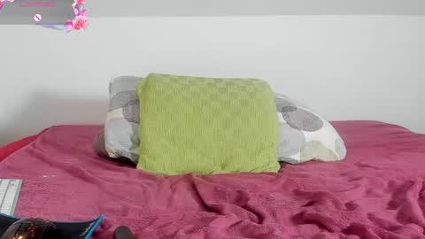 Laura Lara Sommer online show from 02/01/25, 12:29