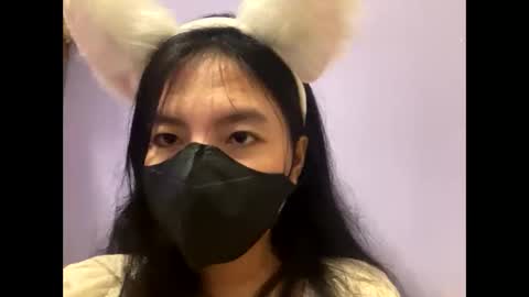 Snapshot of laurasz chatting on 04/10/26, 05:17 Laura new asian online show from 04/10/26, 05:17