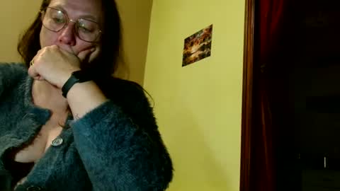 Snapshot of laureanne50 chatting on 12/05/24, 08:44 laureanne online show from 12/05/24, 08:44