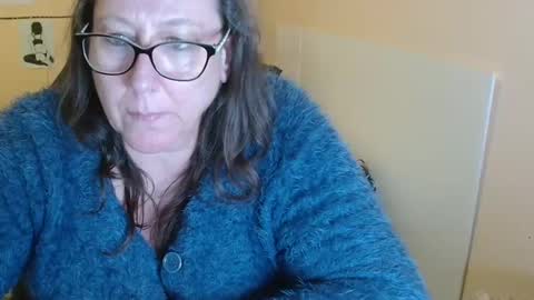 Snapshot of laureanne50 chatting on 12/10/24, 04:06 laureanne online show from 12/10/24, 04:06