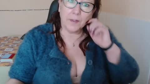 Snapshot of laureanne50 chatting on 02/28/25, 10:20 laureanne online show from 02/28/25, 10:20