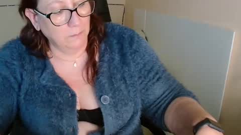 Snapshot of laureanne50 chatting on 03/08/25, 02:19 laureanne online show from 03/08/25, 02:19