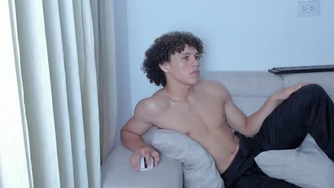 Laureent online show from 02/08/25, 09:46