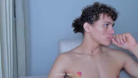 Laureent online show from 02/11/25, 08:48