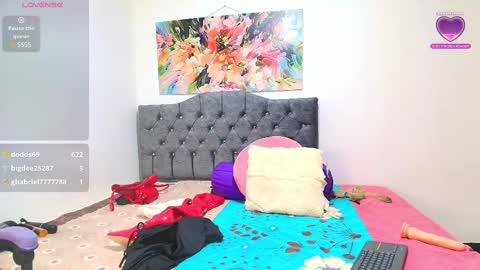 Lauren online show from 02/10/25, 10:19