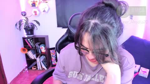  Im Lauren  independent model   online show from 12/30/24, 03:14