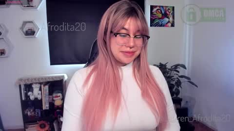  Im Lauren  independent model   online show from 10/28/25, 12:52