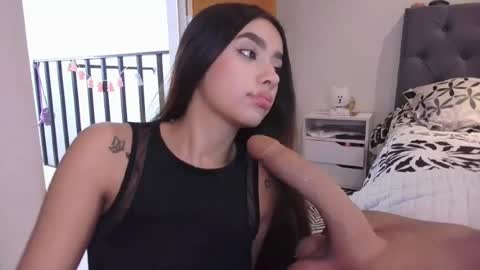 Snapshot of lauren_clauz chatting on 04/14/26, 10:27 Lauren Clauz online show from 04/14/26, 10:27