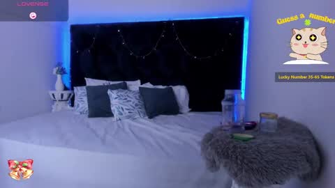 Lauren online show from 02/07/25, 06:13