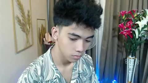 laurence_cuttieguyhere online show from 03/26/26, 06:13