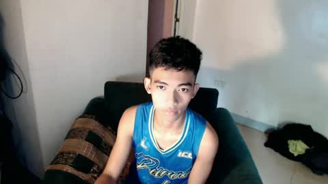 laurence_cuttieguyhere online show from 06/24/26, 06:23