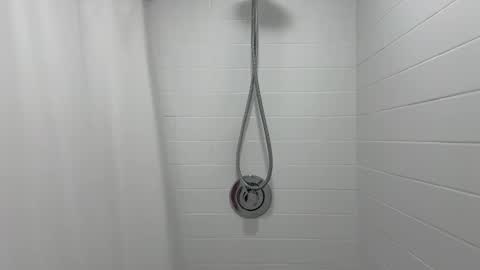 Snapshot of laurenivy chatting on 04/04/26, 12:09 laurenivy online show from 04/04/26, 12:09