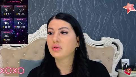 Snapshot of laurenjenssen chatting on 02/09/25, 07:49 Laura online show from 02/09/25, 07:49