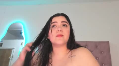 laurenlaine online show from 05/04/26, 06:37