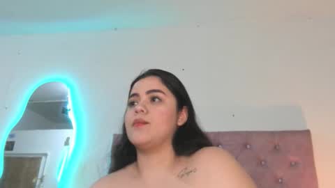 laurenlaine online show from 05/10/26, 03:44