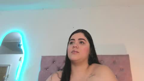 laurenlaine online show from 05/11/26, 02:23