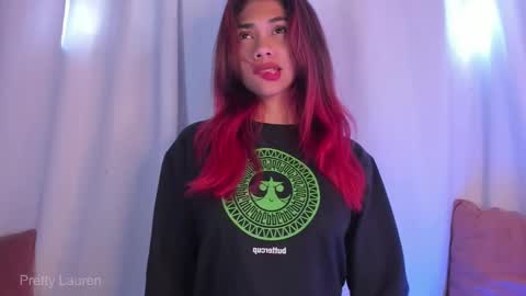 Lauren online show from 11/18/25, 03:38