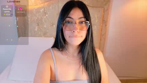 laurenn_smitth online show from 01/15/26, 12:43