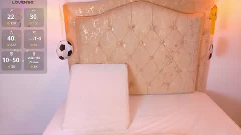 laurenn_smitth online show from 06/25/26, 12:42