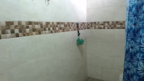 Lauren online show from 02/26/25, 07:05