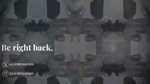 Lauren Saenz online show from 02/01/25, 08:05