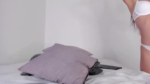 laurensmith9 online show from 01/29/25, 12:13