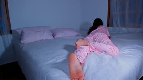 Lucie  online show from 03/06/25, 12:10