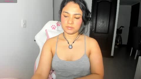 Snapshot of laurent_jones chatting on 07/25/26, 10:24 daniela angel online show from 07/25/26, 10:24