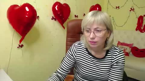 Snapshot of laurenwishy chatting on 02/15/26, 12:14 Lauren online show from 02/15/26, 12:14