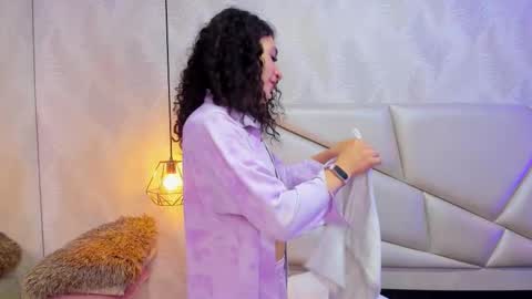 Laurent online show from 12/03/25, 10:57