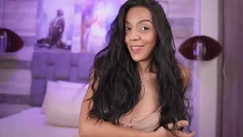 Lauri Correa online show from 03/17/26, 12:30