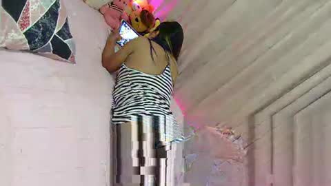 Snapshot of laurice_hooter69 chatting on 09/20/25, 01:56 Dallas Hooter Edmonson online show from 09/20/25, 01:56